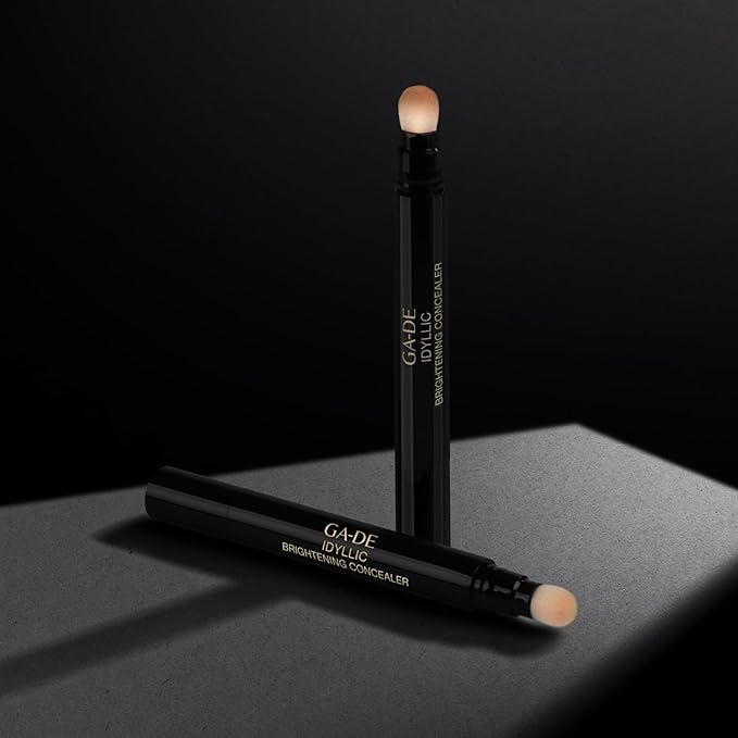 Idyllic Brightening Concealer, 32 - Concealer for Dark - 0. 11 oz