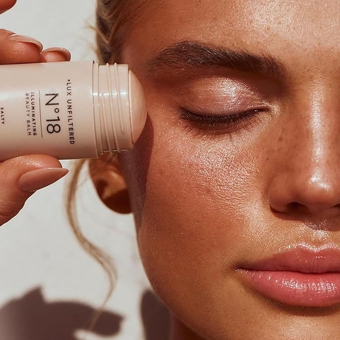 '+ Lux Unfiltered N°18 Illuminating Beauty Balm - Highlighter Stick with Mango Butter - Buildable and Blendable Highlighter Makeup Stick - Vegan & Cruelty Free - Salty (A Sheer Opal Gloss)